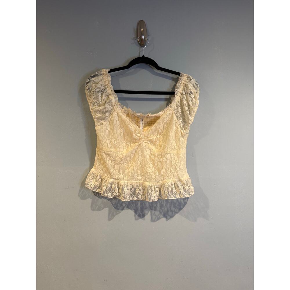 American Eagle Cream Lace Peplum Top Puff Sleeve Medium BNWT
